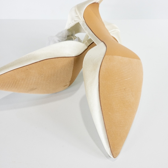 Journee Collection Loxley Heels - Picture 9 of 9